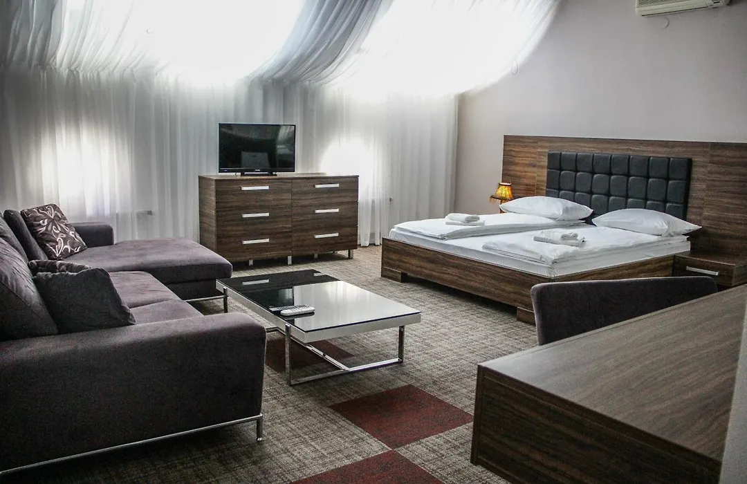 Hotel Story-1