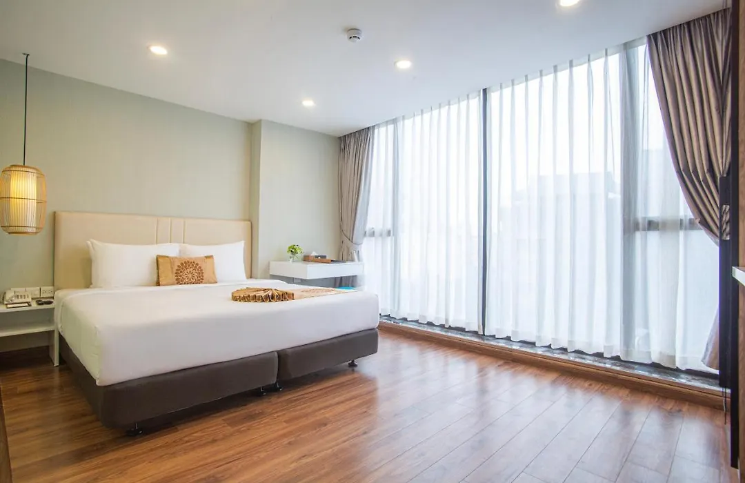 Bridge Lakeside Room For Rent Hanoi-1