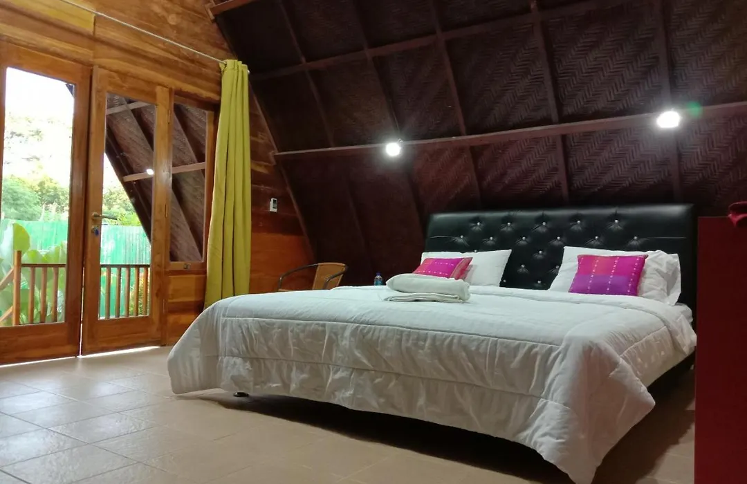Villa Alam Flores Komodo Labuan Bajo Mitra Reddoorz-1