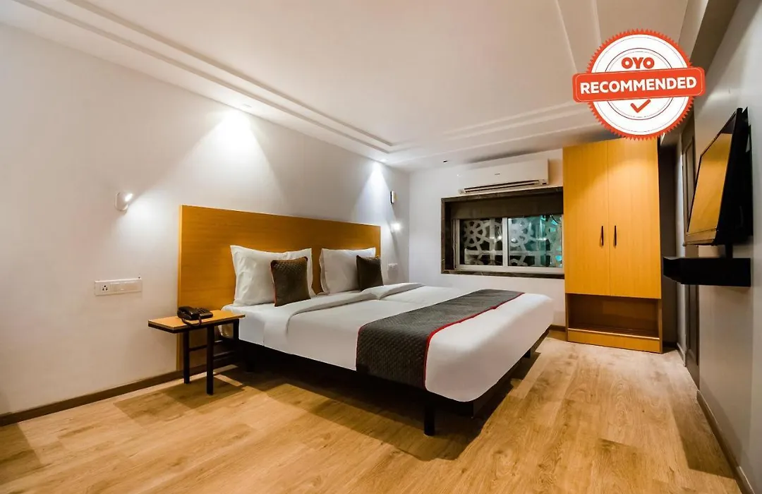 Hotel Supreme - Cuffe Parade-1