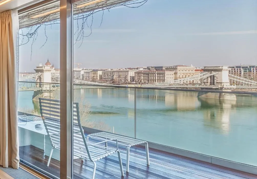 Lanchid 19 Design Hotel-1