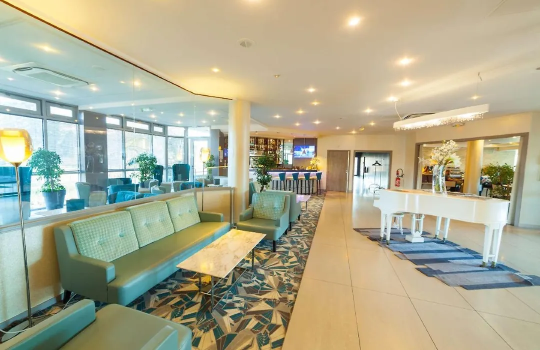Best Western Plus Evreux Palais Des Congrès-1