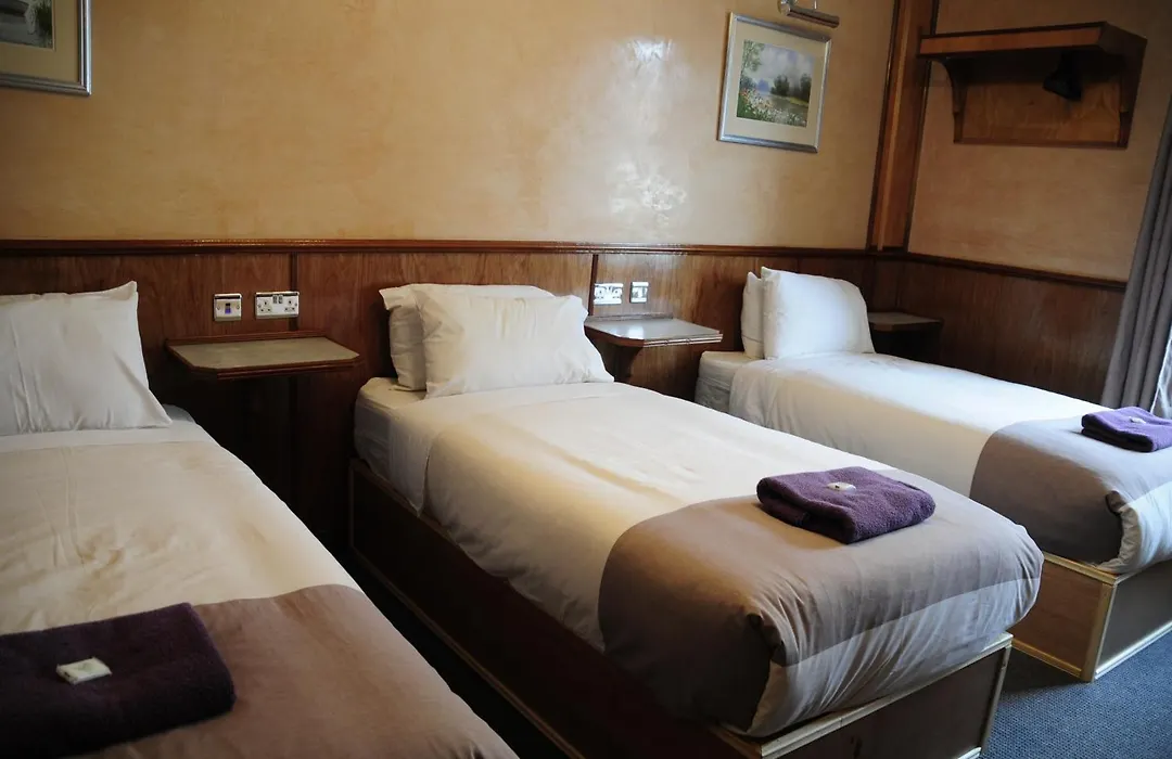 Cricklewood Lodge Hotel-1