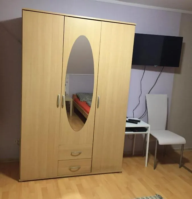 Fekete Macska Vendeghaz-1