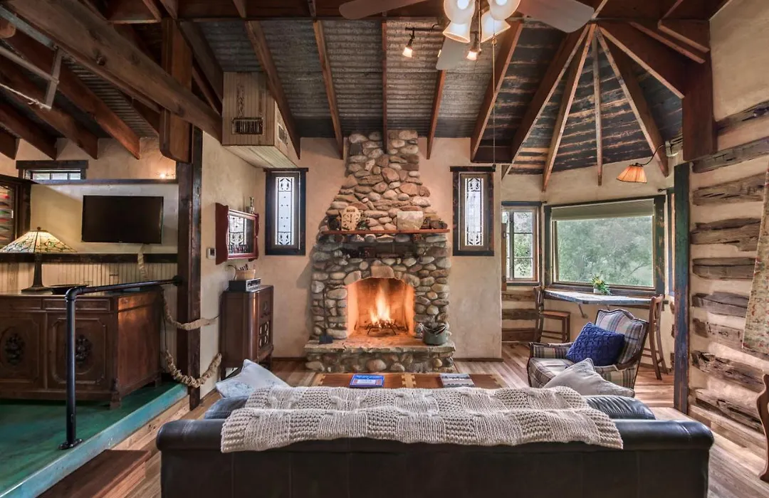 Barons Creekside Resort-1