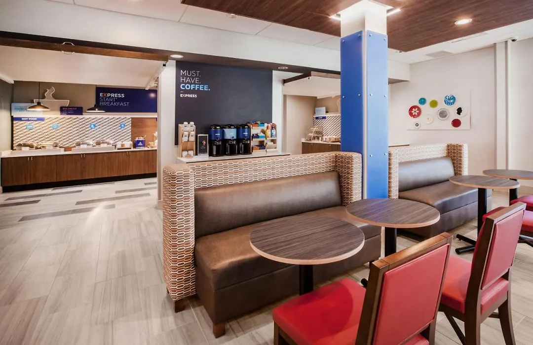 Holiday Inn Express & Suites - Parsons By Ihg-1