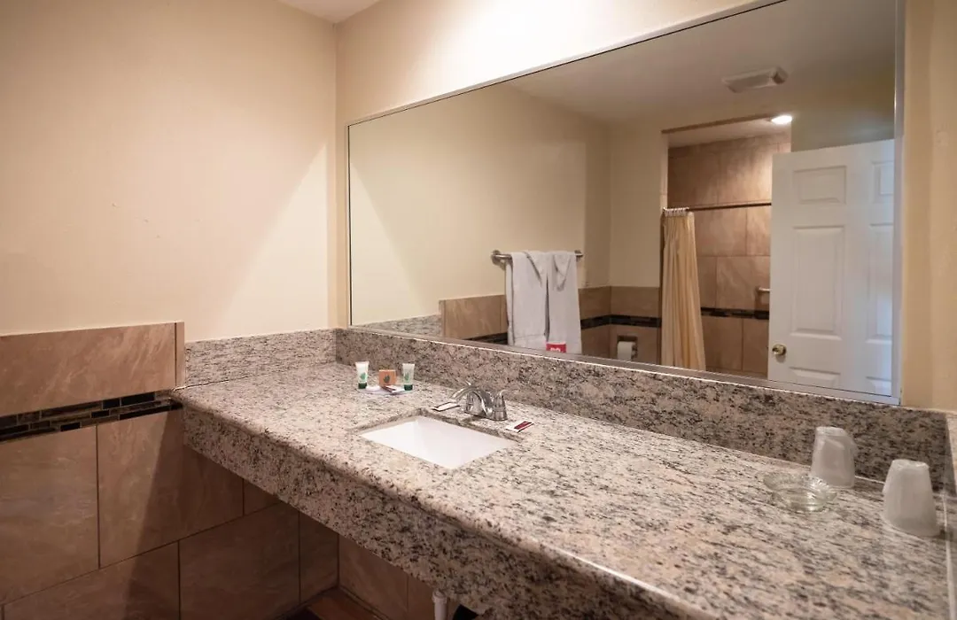 Parkside Inn-1