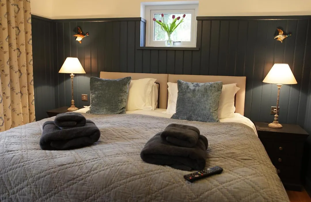 Cwmbach Lodge Luxury B&B-1