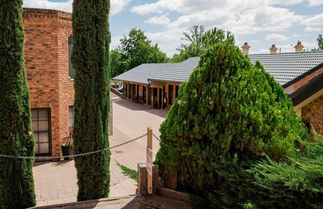 Castlemaine Colonial Motel-1