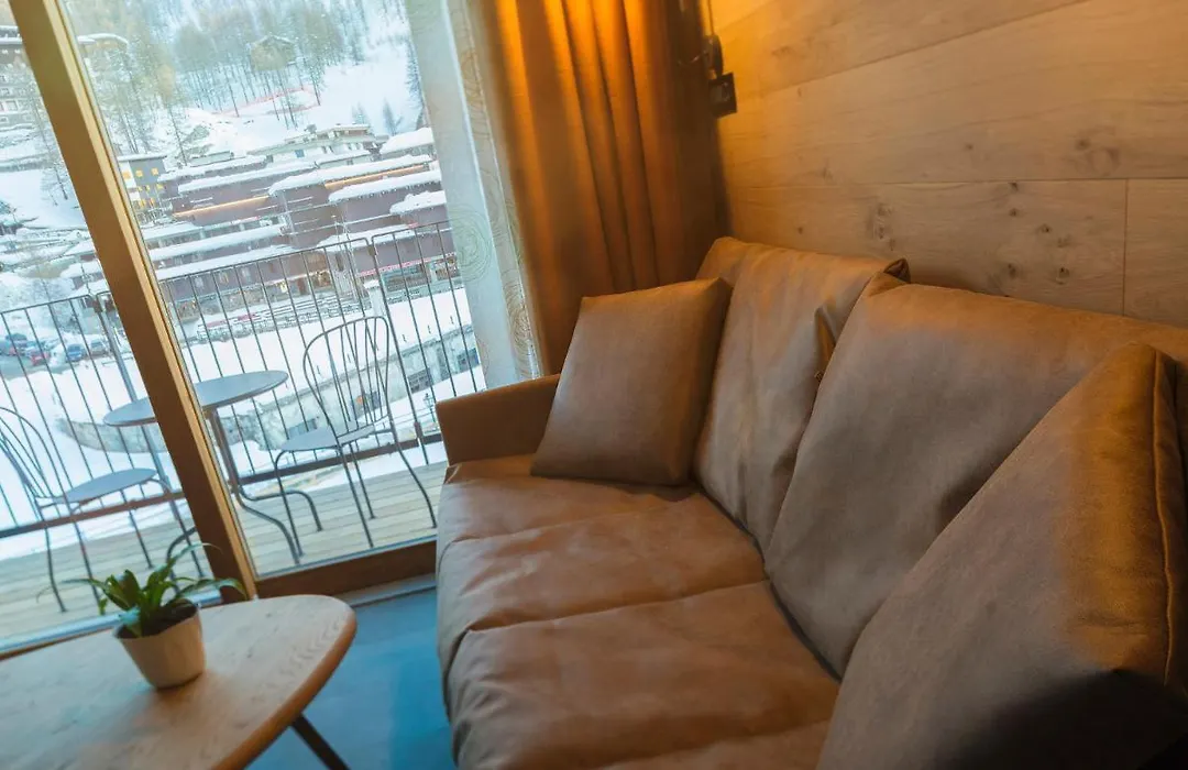 Red Fox Lodge-1
