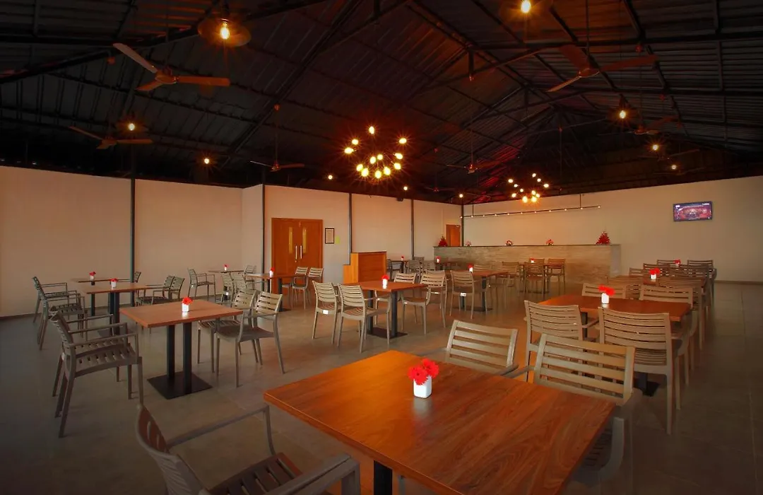 Hotel Samrat-1