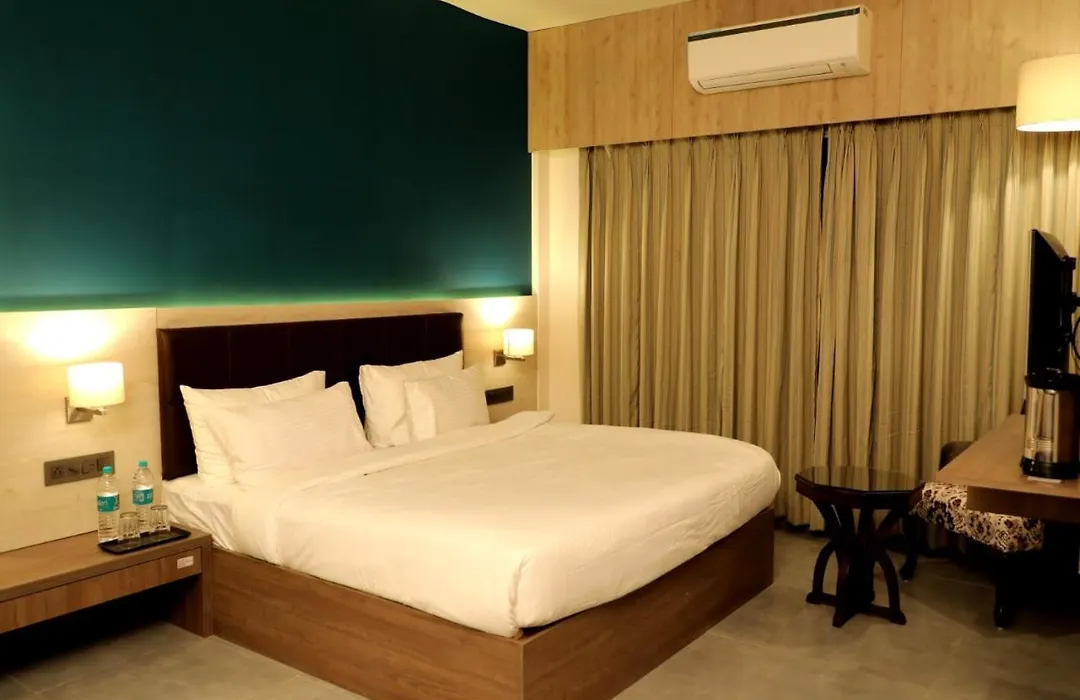 Solitaire Resorts-1