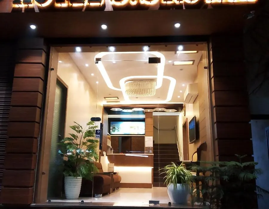 Hotel S.S Royal-1