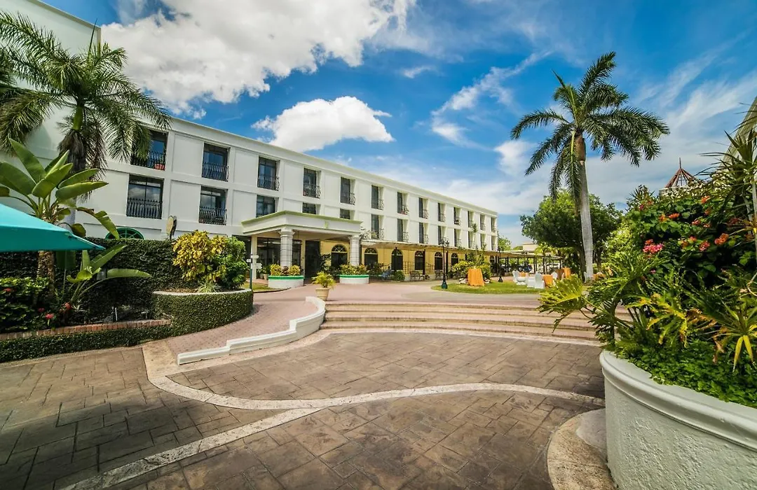 The Knutsford Court Hotel-1