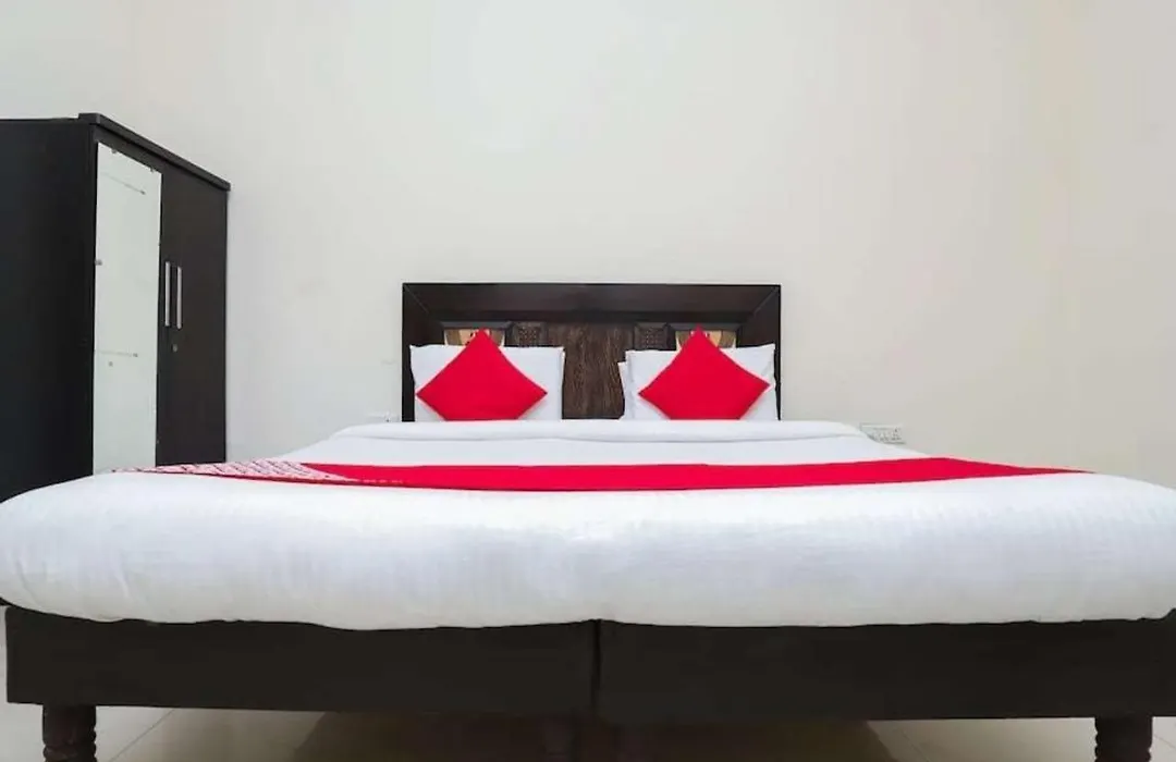 Badal Inn-1