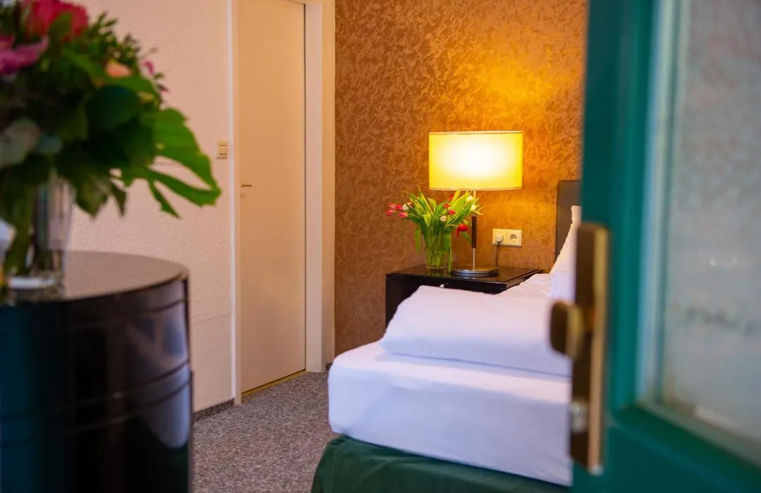 Boelsche Hotel-1