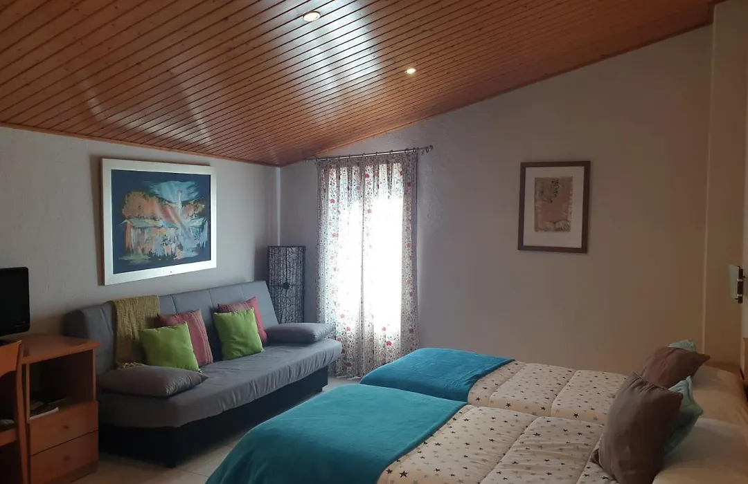 Hostal El Forn-1