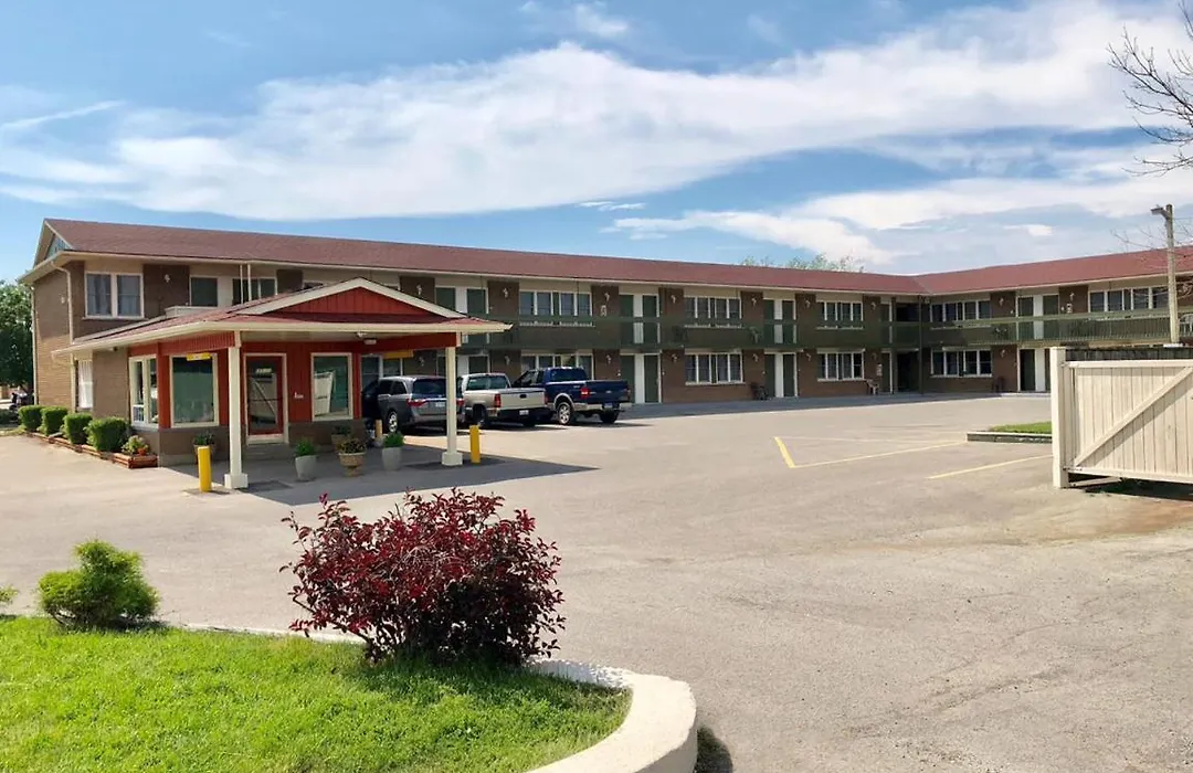 Knights Inn Fort Erie-1