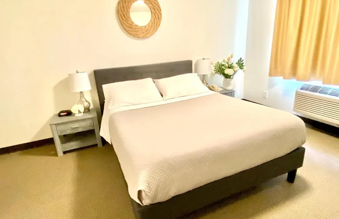 Friendship Inn-1