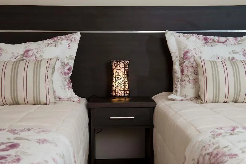 Arami Hotel & Lodge-1