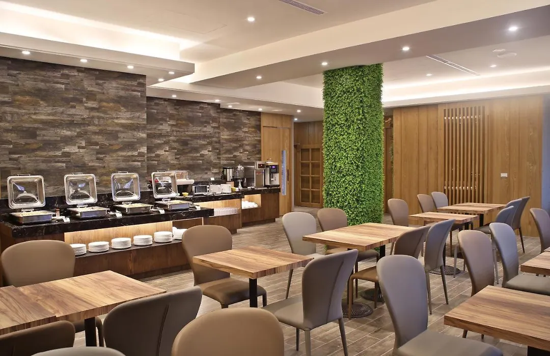 Fengjia Micro Hotel-1