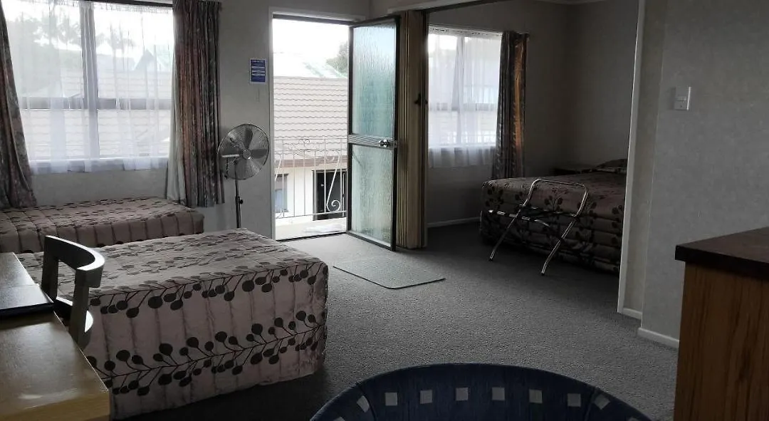 Cypress Court Motel-1
