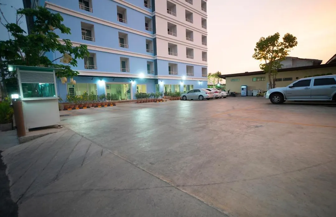 The Willing Hotel And Residence-1