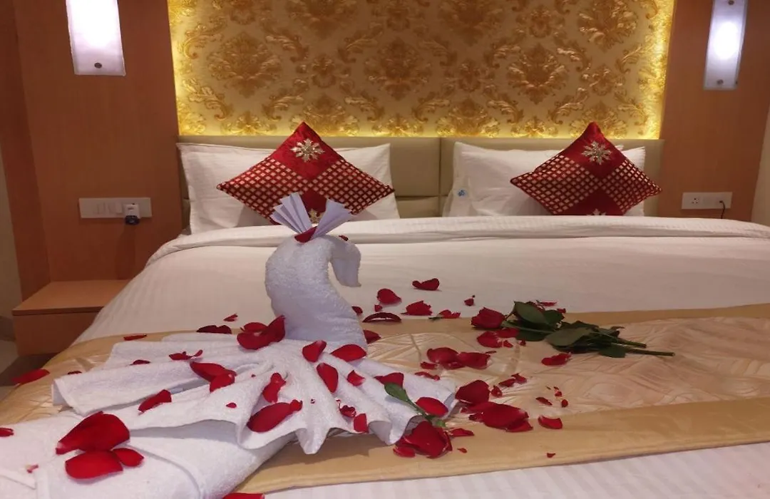 The Red Velvet Hotel-1