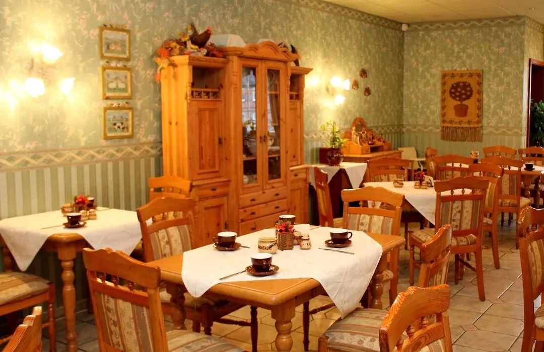 Landgasthof Zur Goldenen Aue-1