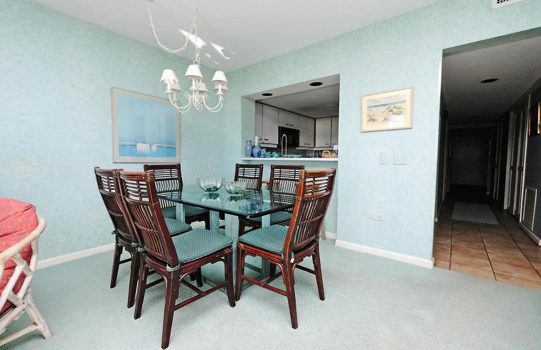 Beach Vacation Condos-1