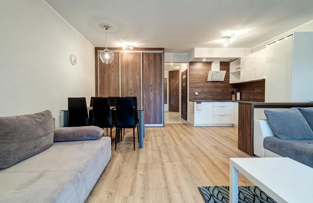 Apartamenty Zdrojowa-1