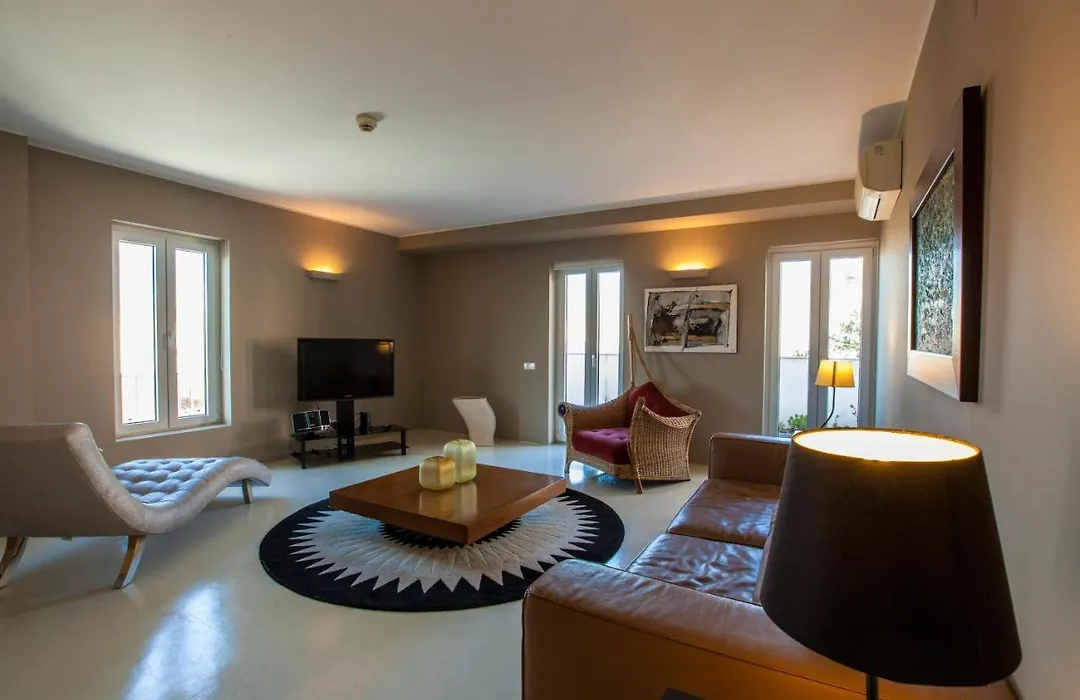 Hotel Pateo - Lisbon Lounge Suites-1