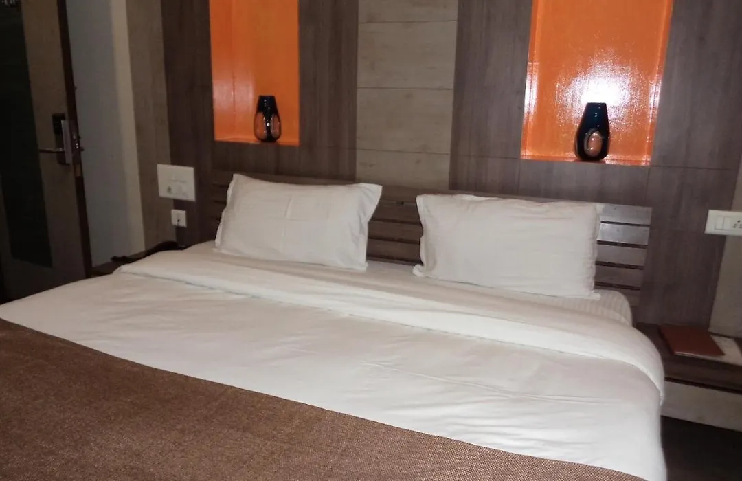 Hotel Majestic Shillong-1
