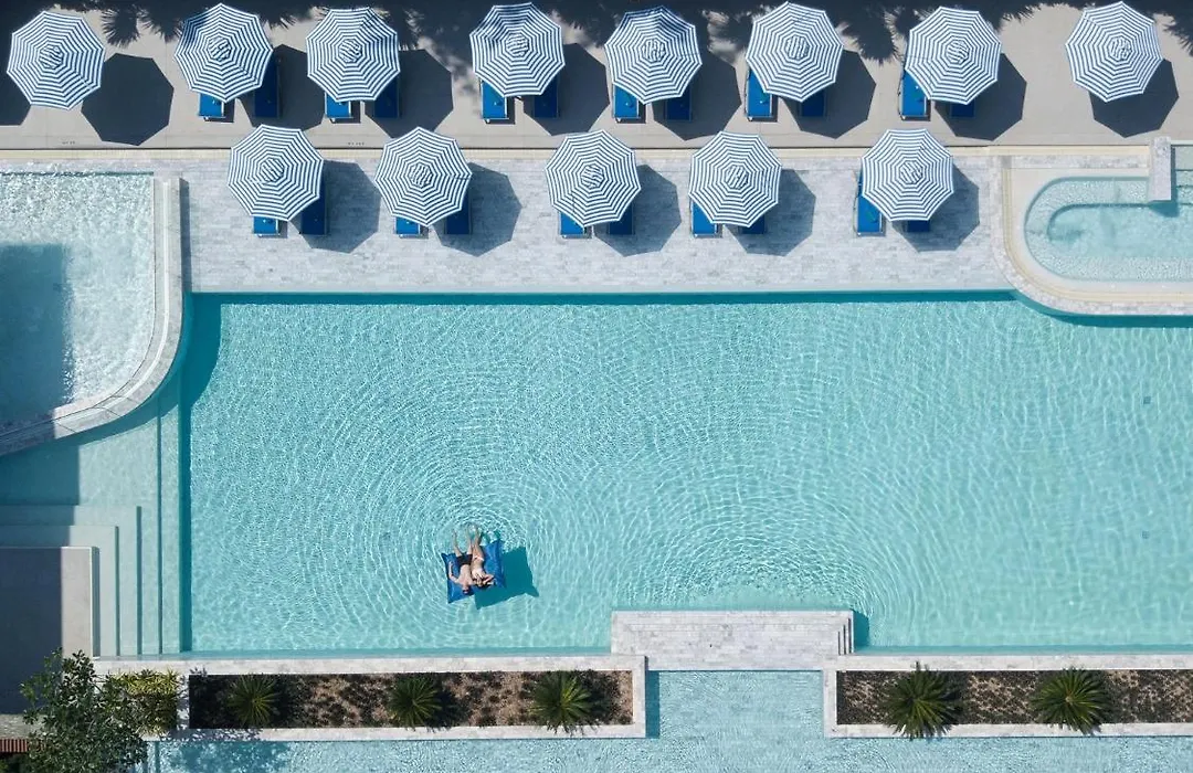 Seabed Grand Hotel Phuket-1