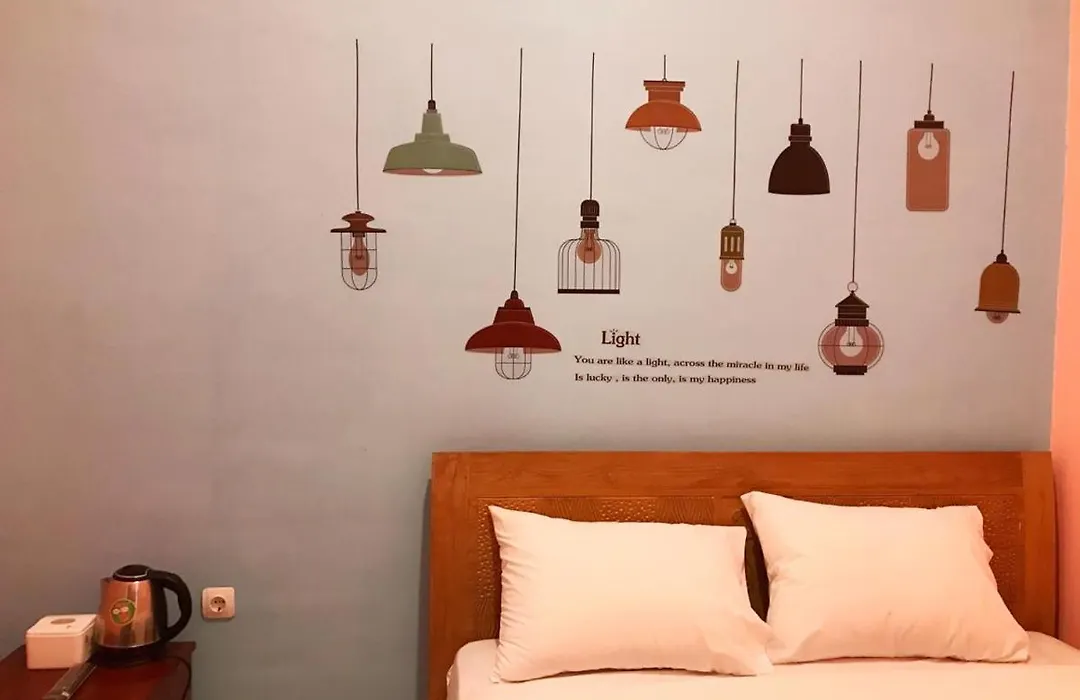 Roomz Budget Residence-1