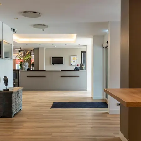 Ibis Utrecht-2
