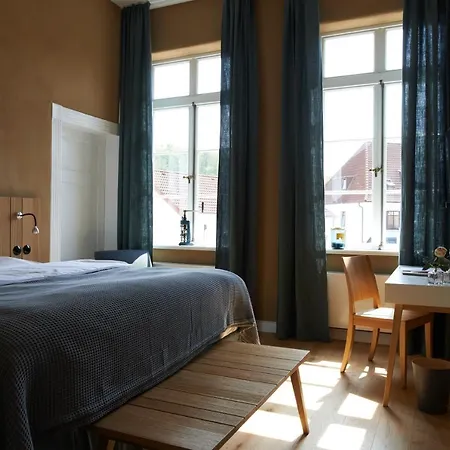 Alte Apotheke-2