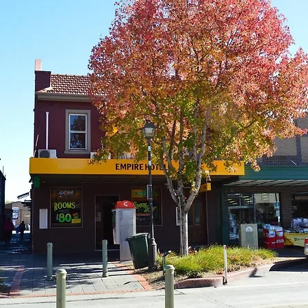 Empire Hotel Goulburn-3