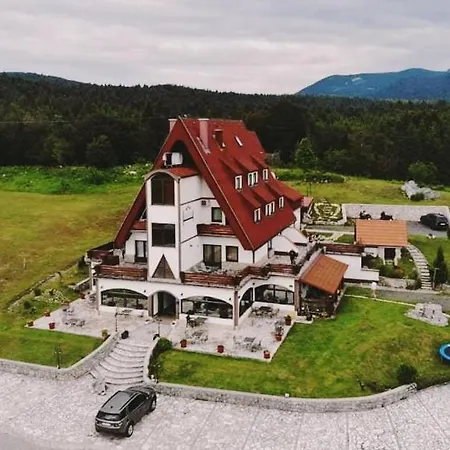 Pansion & Restoran Winnetou-2