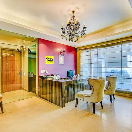 Fabhotel Cotts Villa Vasant Kunj-2