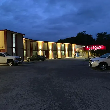 Red Carpet Inn & Suites Ebensburg-3