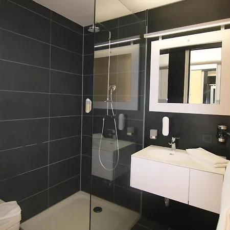 Wue Hotel By Wmm Hotels-2