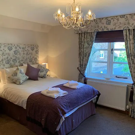Millstream Cottage B & B-2