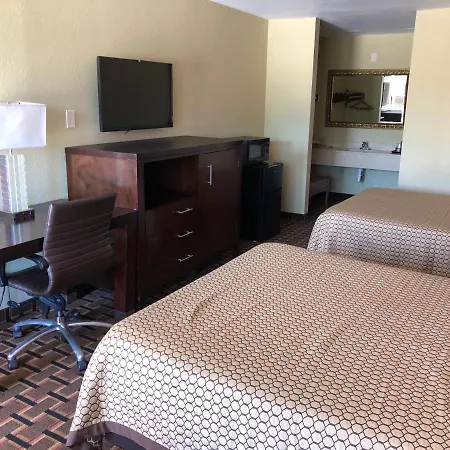 La Grange Executive Inn And Suites-2
