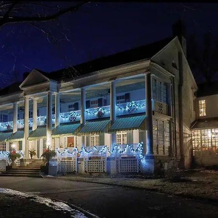 Montrose Inn-3