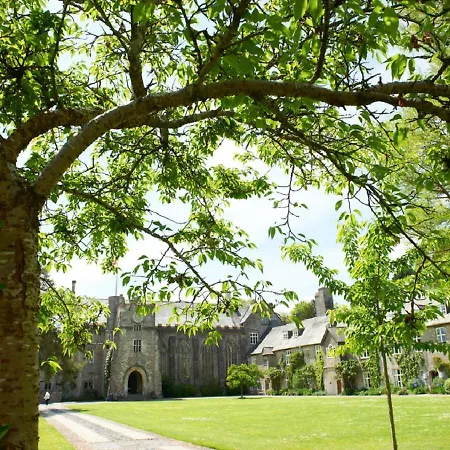Dartington Hall-2