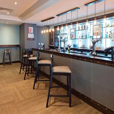 Premier Inn London Wembley Stadium-3