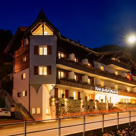 Hotel Oberland-2