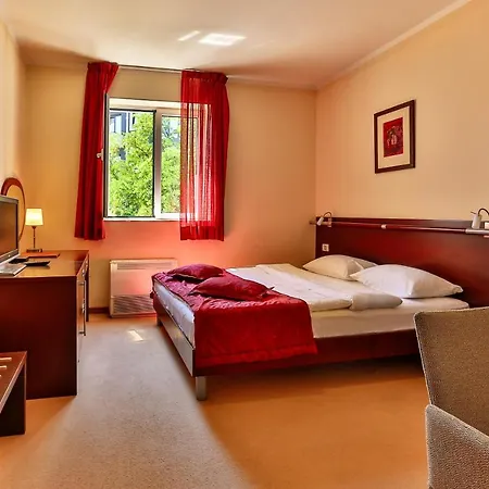 Hotel Max Prestige-2