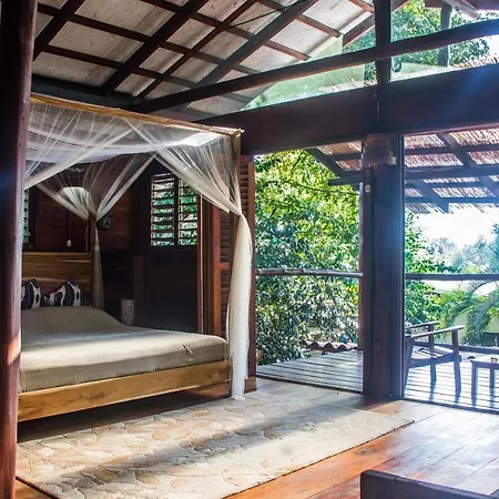 Funky Monkey Lodge-3